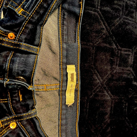 Levi Skinny Jeans - Picture 4 of 4